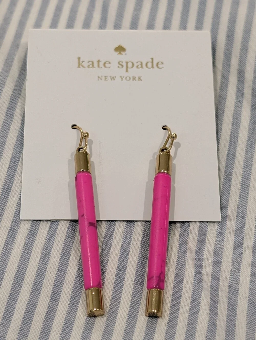 kate spade Bright Pink Marble and Gold Dangle Earrings NWT
